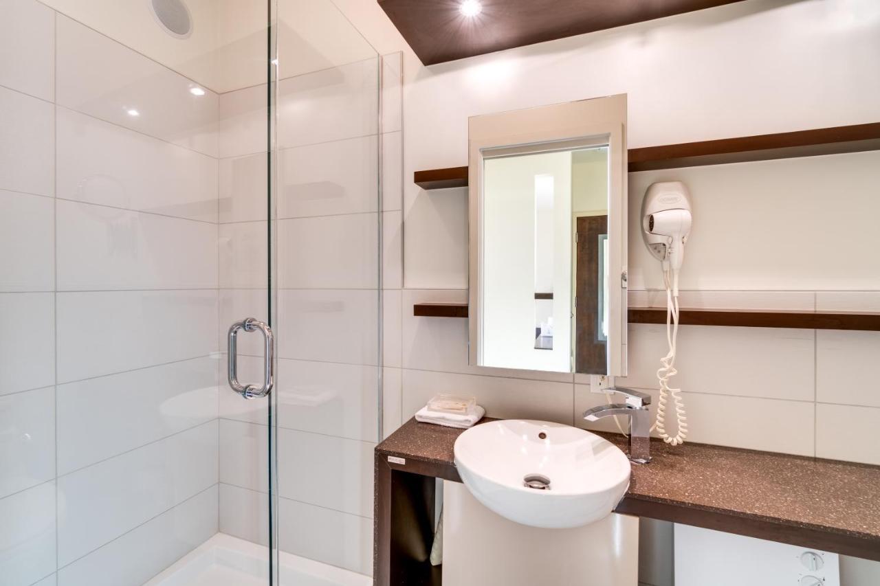 Goeliche Hotel Et Appartement Saint-Laurent-de-l'ile d'Orleans المظهر الخارجي الصورة