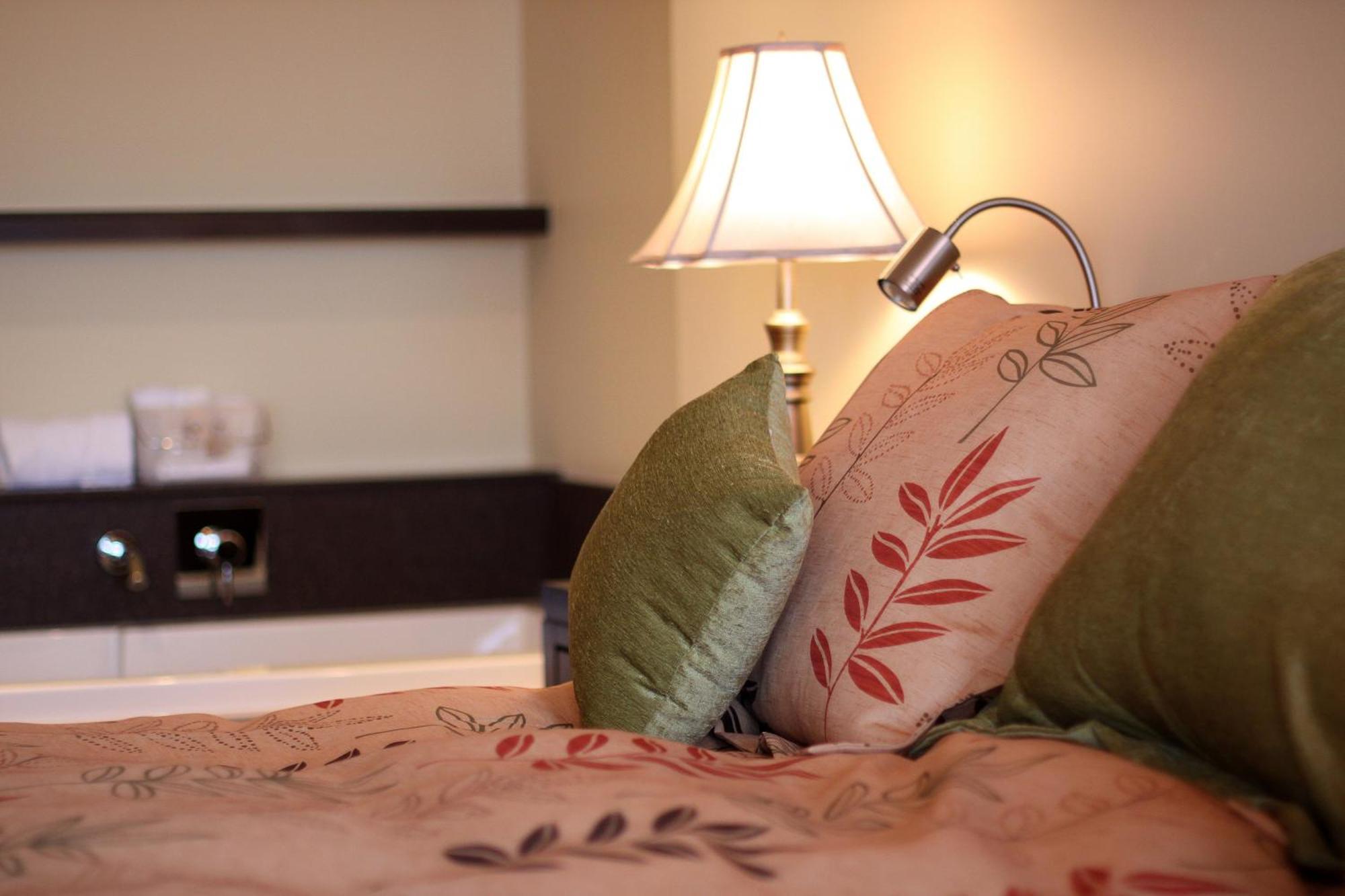 Goeliche Hotel Et Appartement Saint-Laurent-de-l'ile d'Orleans الغرفة الصورة