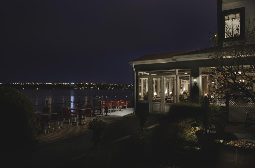 Goeliche Hotel Et Appartement Saint-Laurent-de-l'ile d'Orleans المظهر الخارجي الصورة